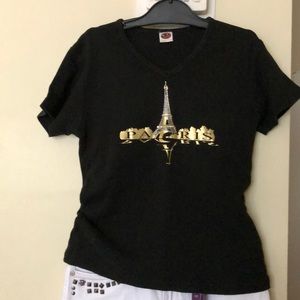 ♦️2/$15♦️Junior/Woman graphic shirt size L